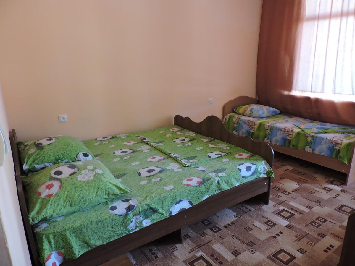 Guesthouse U Moti New Athos Экстерьер фото